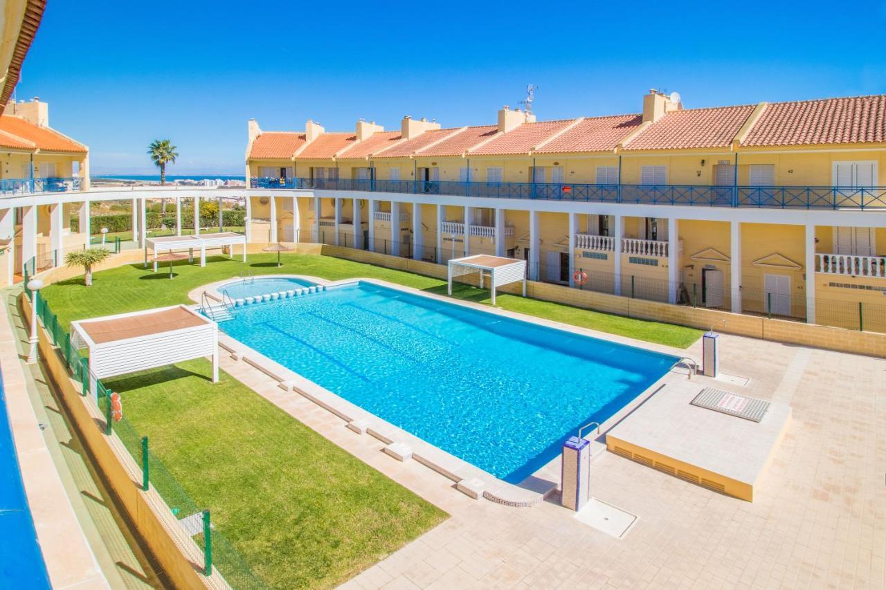 Nice House With Tennis Court,Sports And Playground Torrevieja Zewnętrze zdjęcie