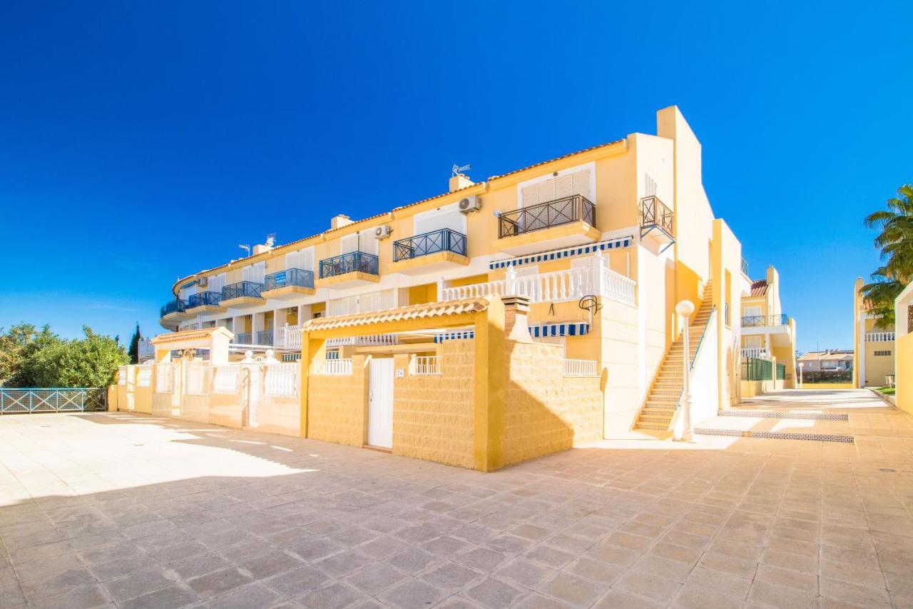 Nice House With Tennis Court,Sports And Playground Torrevieja Zewnętrze zdjęcie