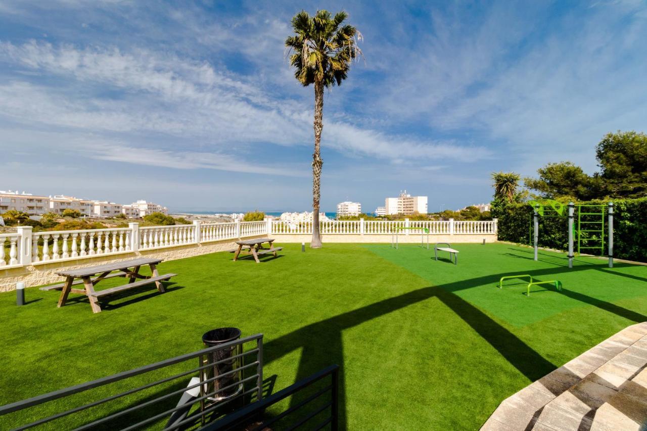 Nice House With Tennis Court,Sports And Playground Torrevieja Zewnętrze zdjęcie